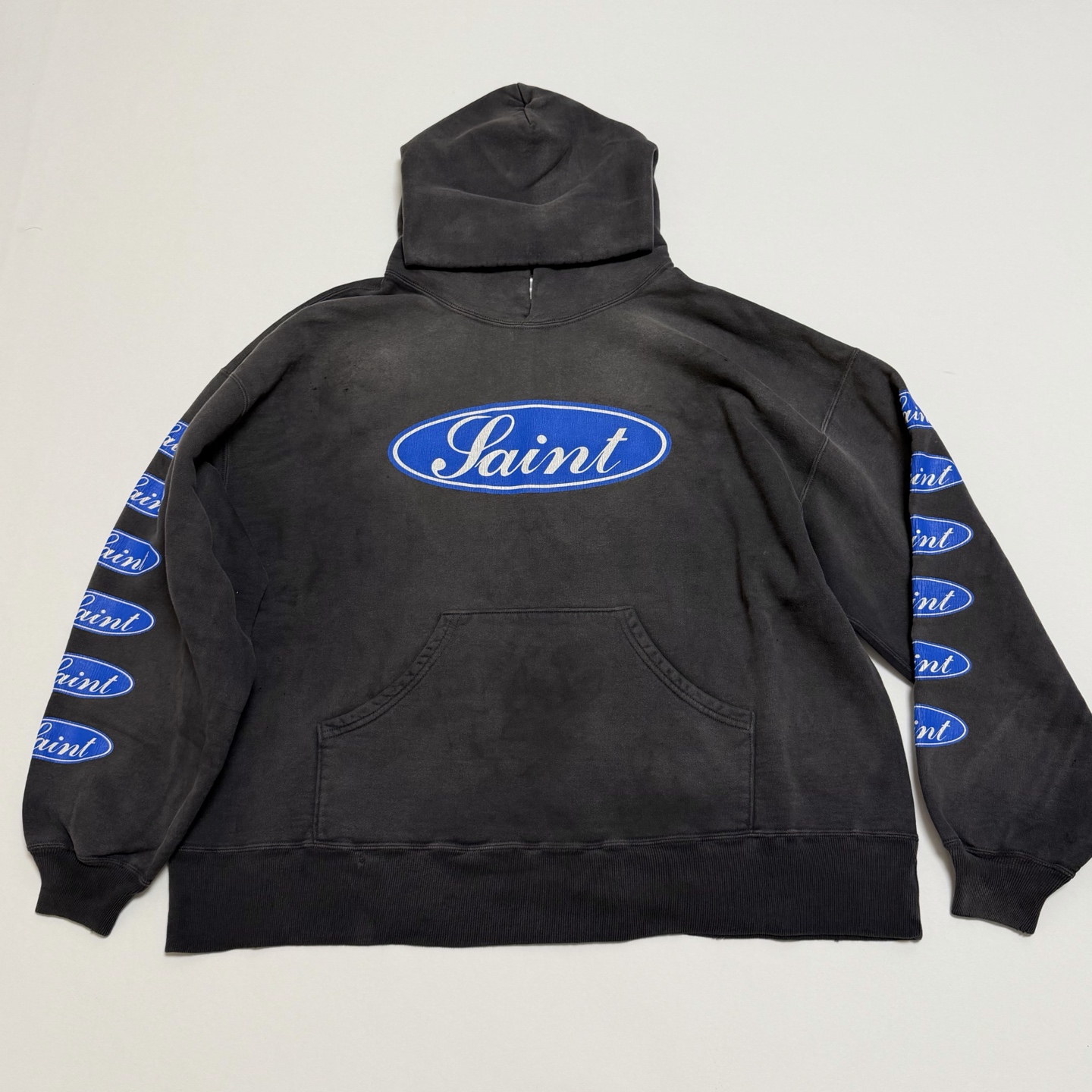 Washed black distressed banner graphic hoodie shirt
