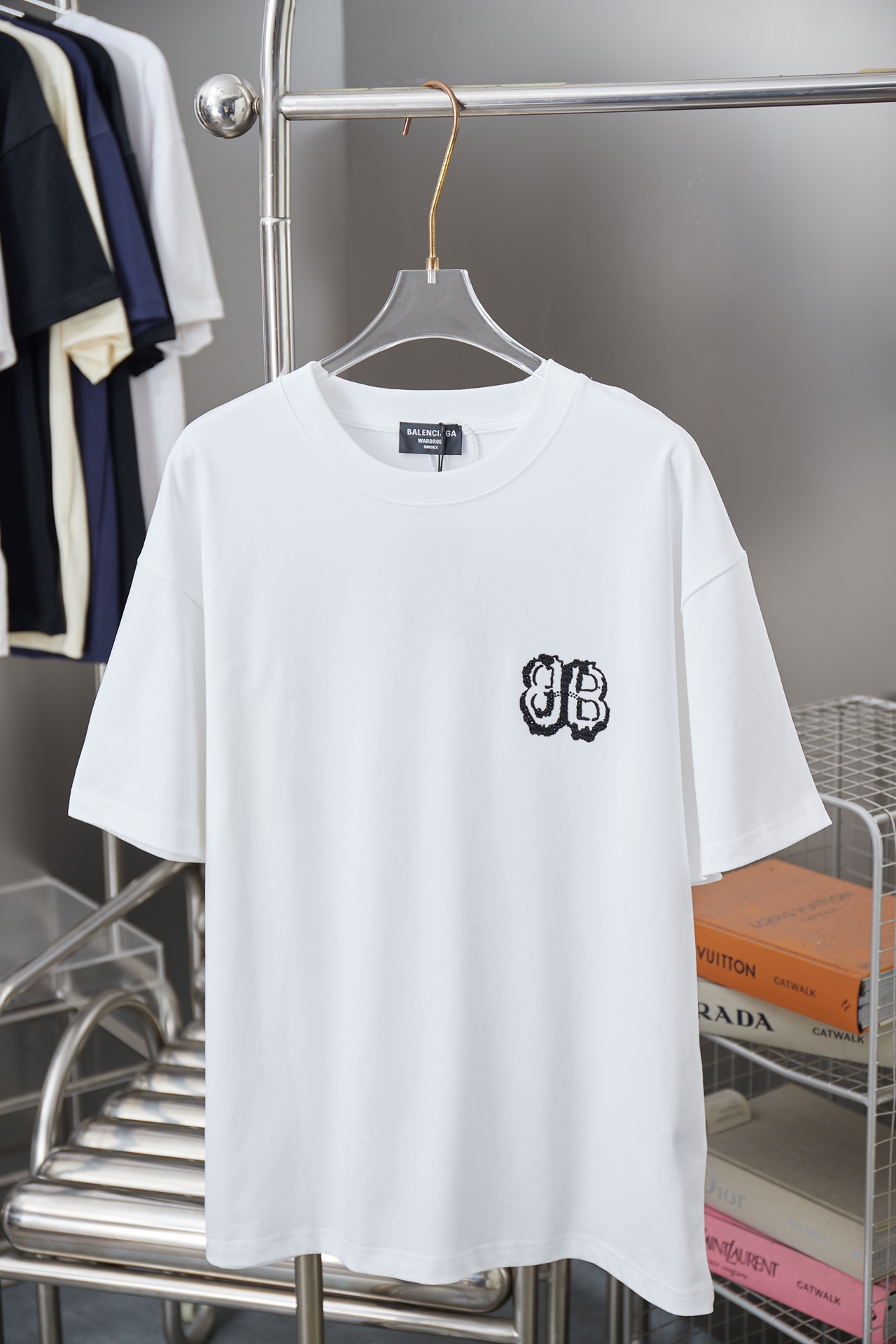 Early spring new style - embroidered sequins short-sleeved towel fabric shirt