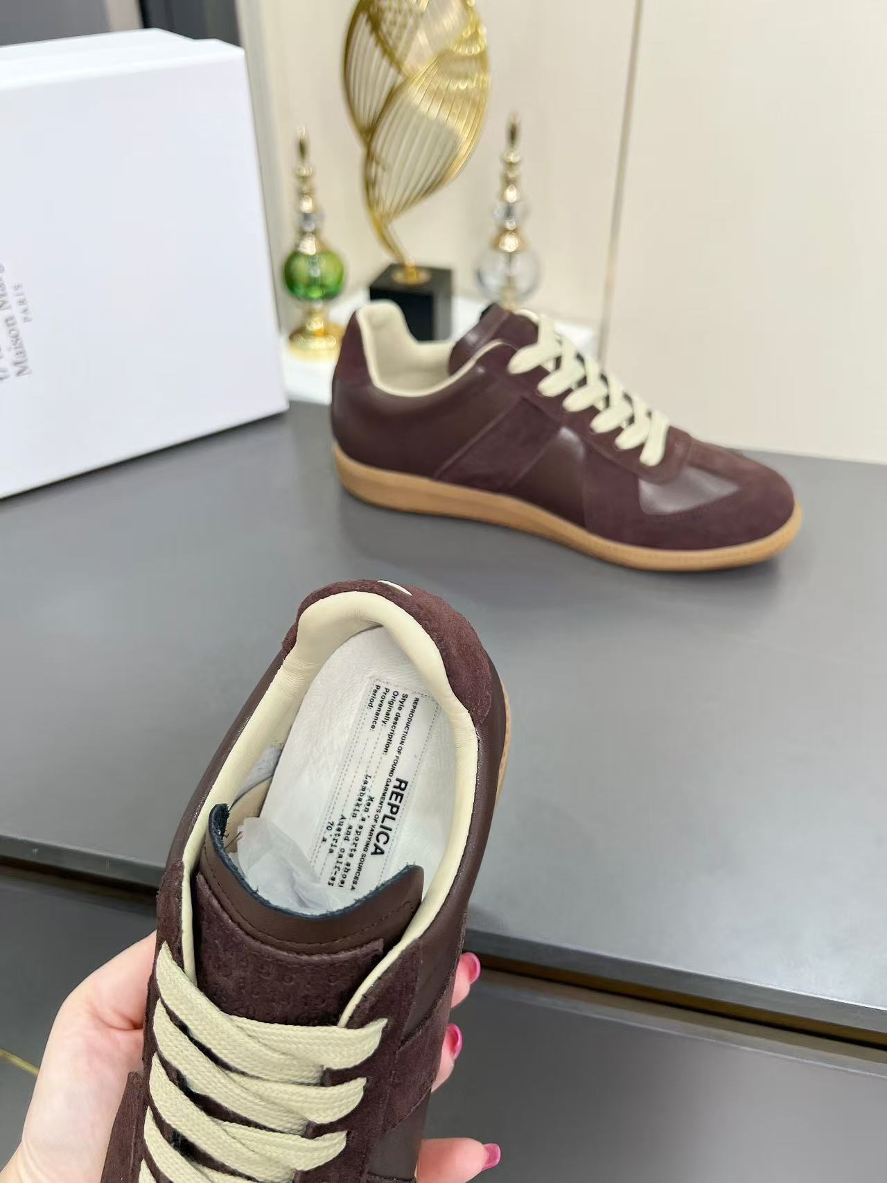 1:1 brown mg sneaker