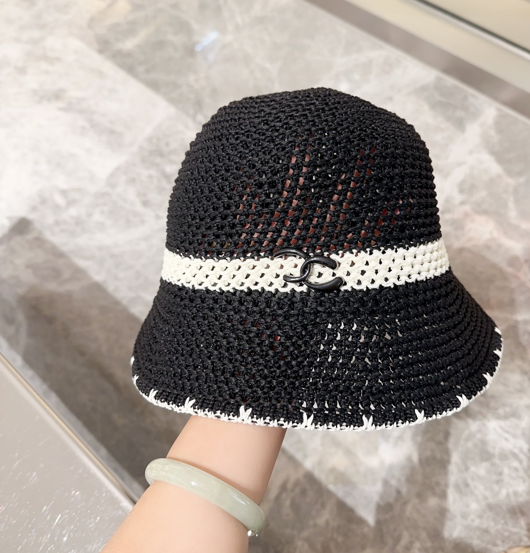 Chanel Wear a Fisherman's Hat Sunhat