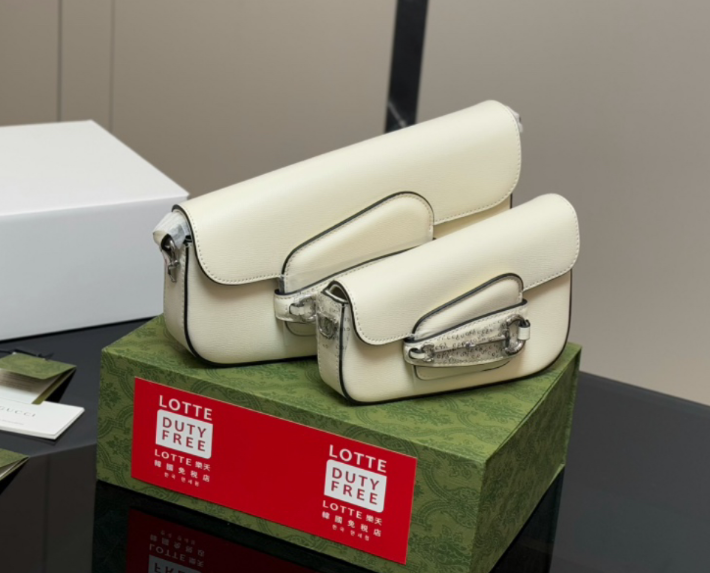 GUCCI New White Underarm Bag