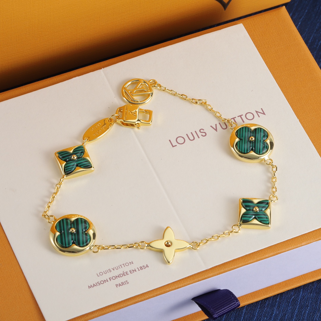 Louis Vuitton Jewelry Bracelets Unique glass design