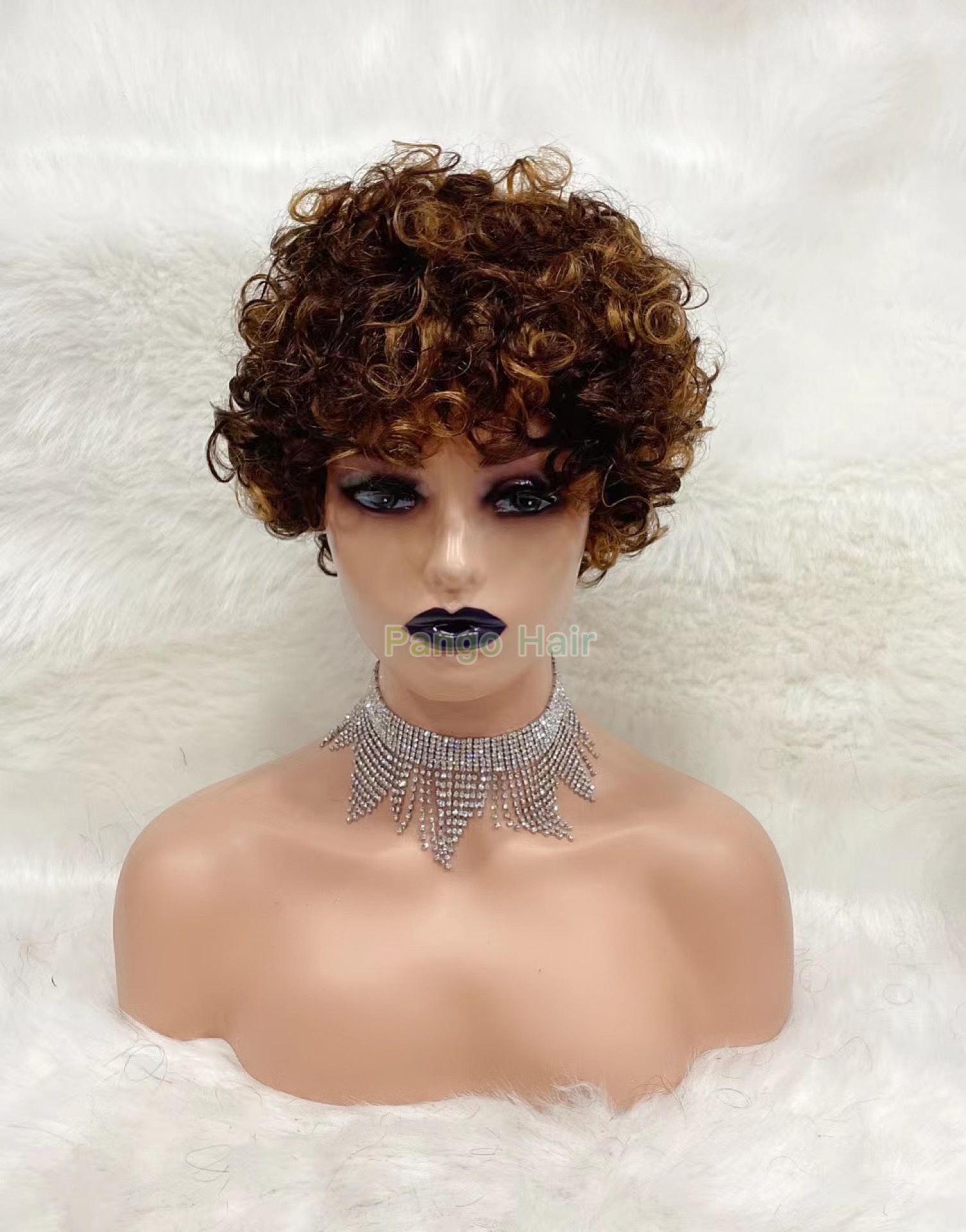 Short curly wig 17
