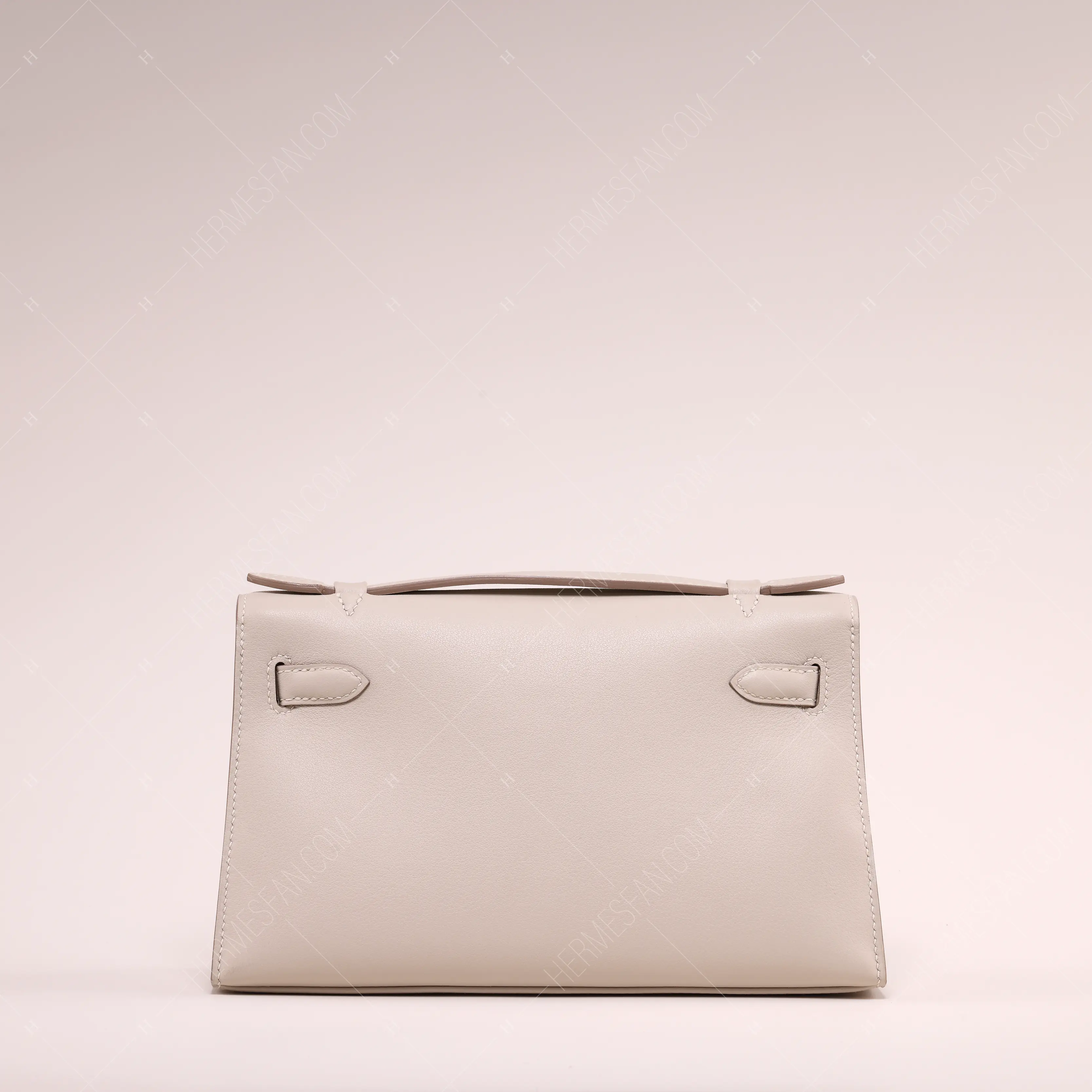 Kelly Pochette