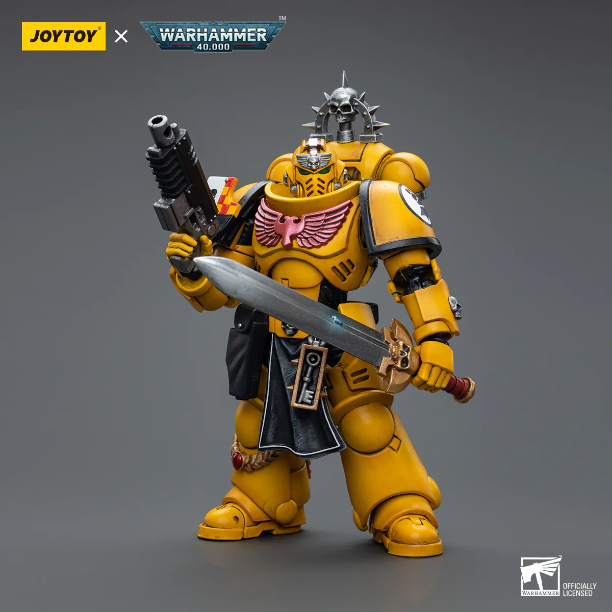 JOYTOY JT7714 Warhammer 40k 1: 18 Imperial Fists Lieutenant with Power Sword - JOYTOY WORLD
