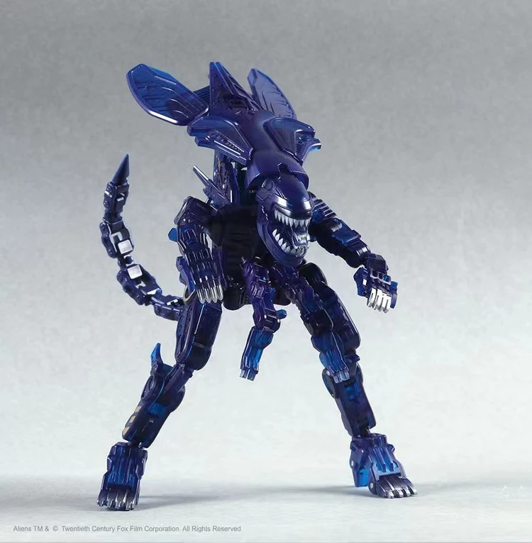52TOYS MEGABOX MB-10 ALIEN QUEEN - JOYTOY WORLD