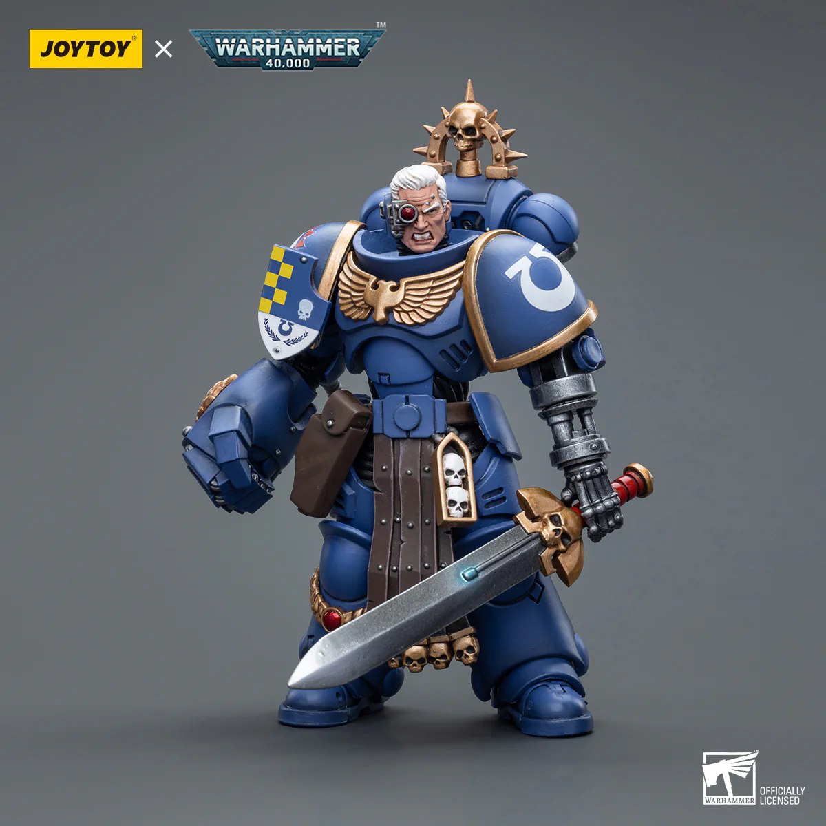 JOYTOY JT7677 Warhammer 40k 1: 18 Ultramarines Lieutenant with Power Fist - JOYTOY WORLD