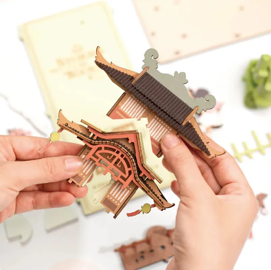 Robotime TGB05 Falling Sakura - JOYTOY WORLD