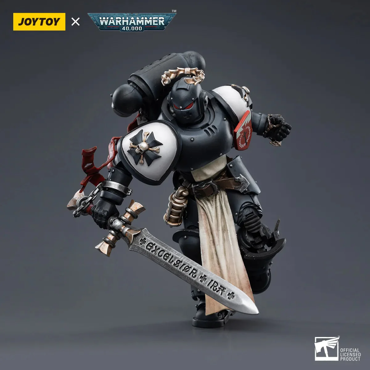 JOYTOY Warhammer 40k 1: 18 Black Templars Marshal Primaris Sword Brethren and Emperors Champion - JOYTOY WORLD