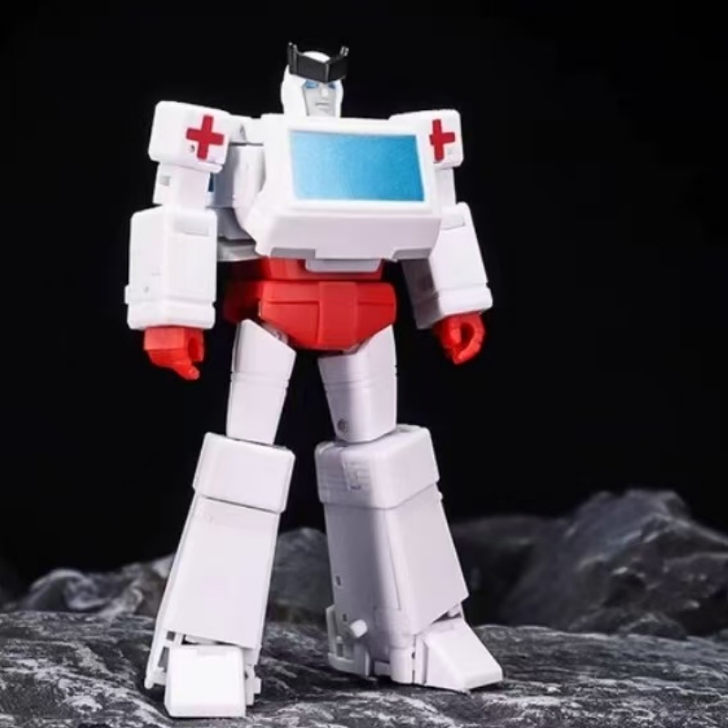 MAGIC SQUARE MS-TOYS MS-B45 G1 Ambulance - JOYTOY WORLD