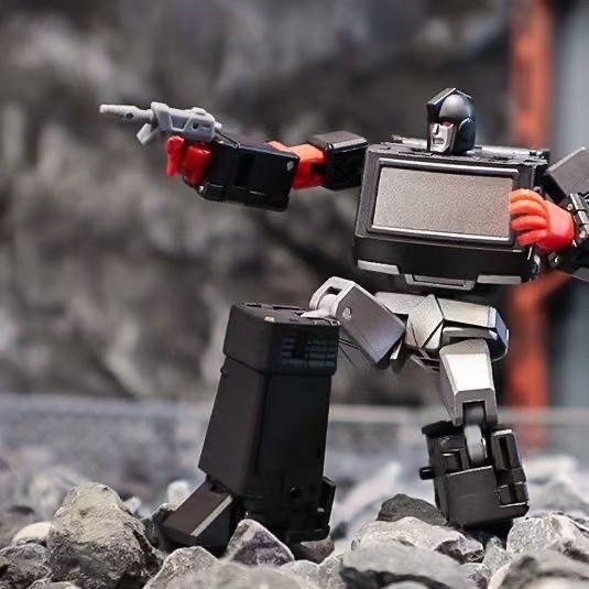 MAGIC SQUARE MS TOYS MS-B44B G1 Black Ironhide - JOYTOY WORLD