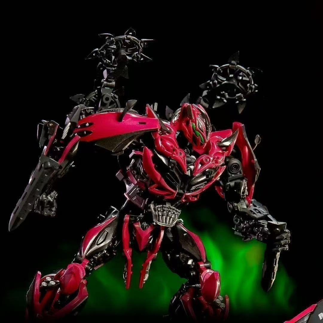 UNIQUE TOYS UT-R09 Red Destroyer Stinger - JOYTOY WORLD