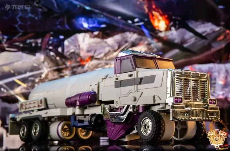 UNIQUE TOYS Y-01 FUEL SUPPLY PROVIDER - JOYTOY WORLD