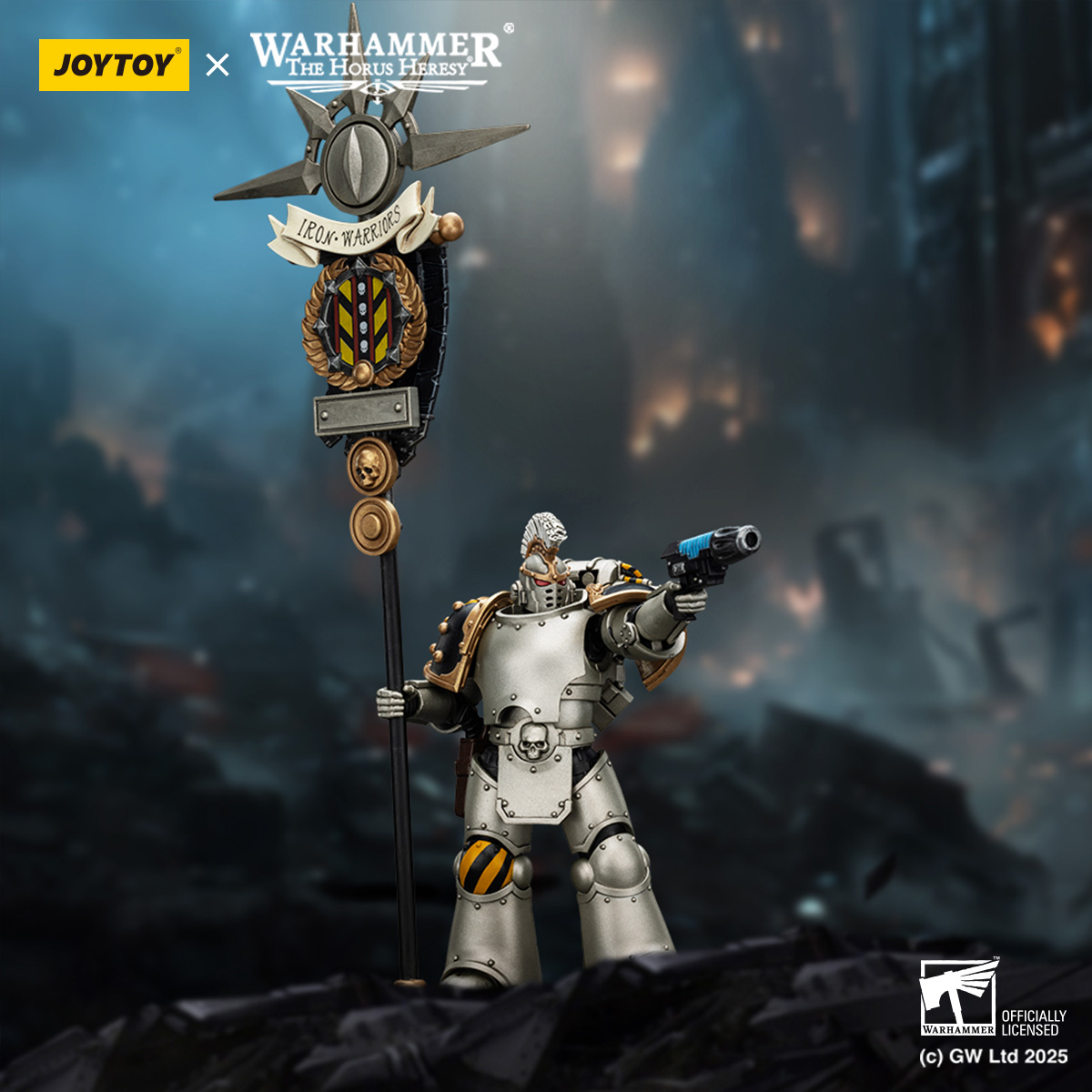 JOYTOY Warhammer The Horus Heresy lron Warriors MKVI Tactical Sergeant and Command Squad Chosen with Legion Standard - JOYTOY WORLD