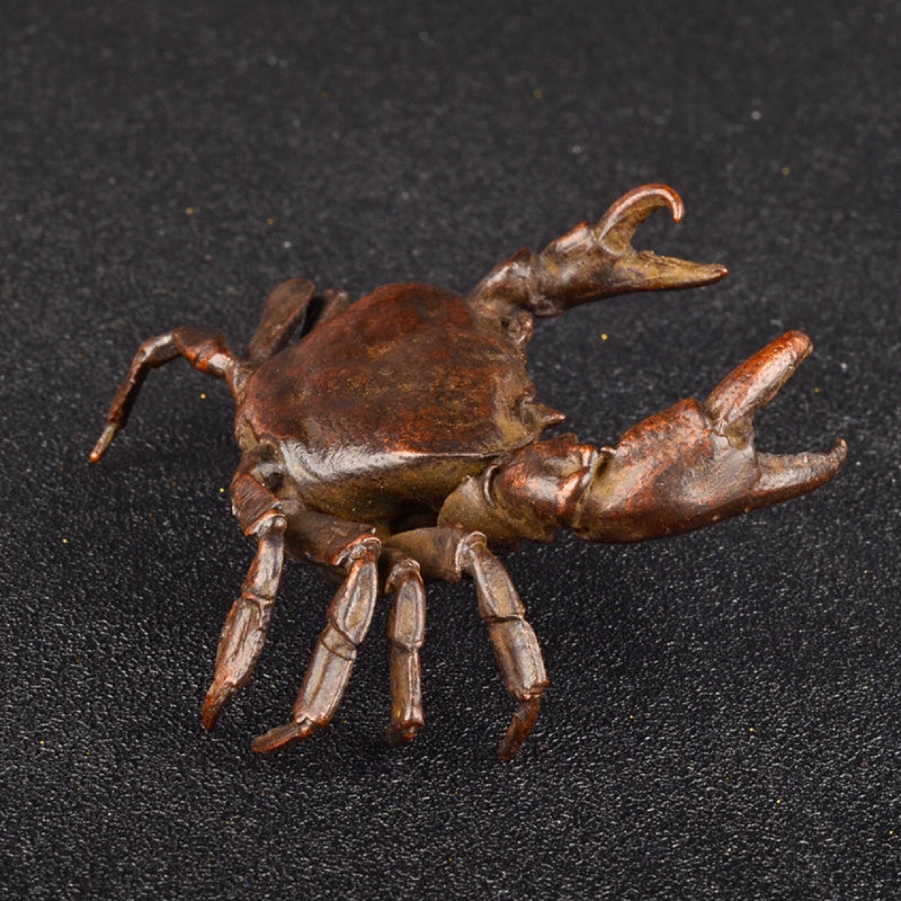 Cultural and Japanese handmade old crabs, copper solid tea pet ornaments, creative tea toys, tea raising, wealth raising, crab tea toys