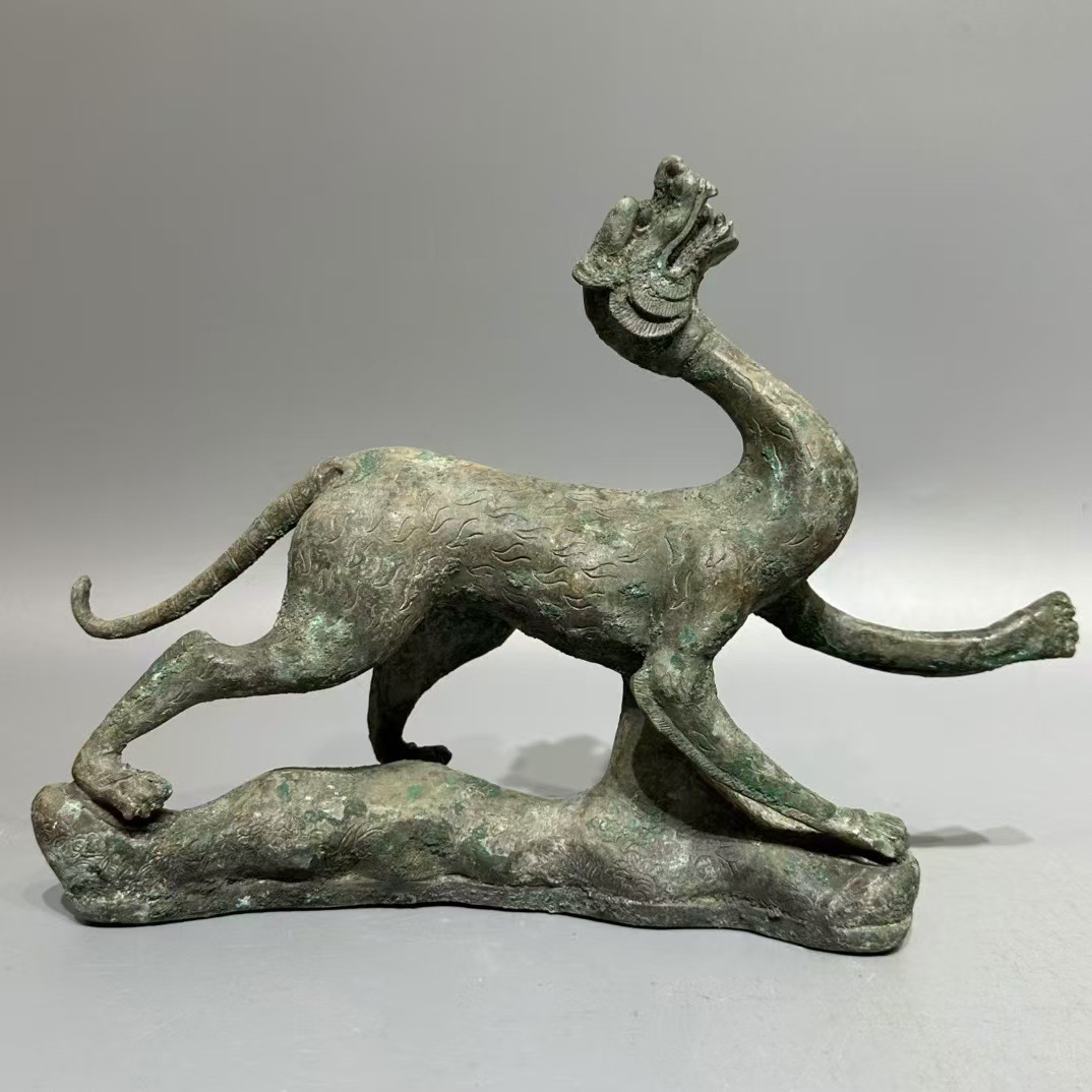 Four Great Divine Beasts Antique Artifacts: Green Dragon, White Tiger, Red Sparrow, Xuanwu Ornament