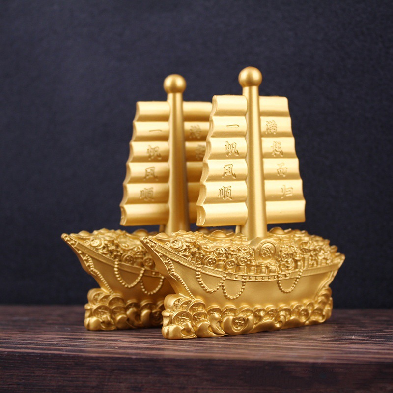 Sail smoothly, Yuanbao boat ornaments, bright future ahead, brave the wind and waves, return with full load, sailboat
