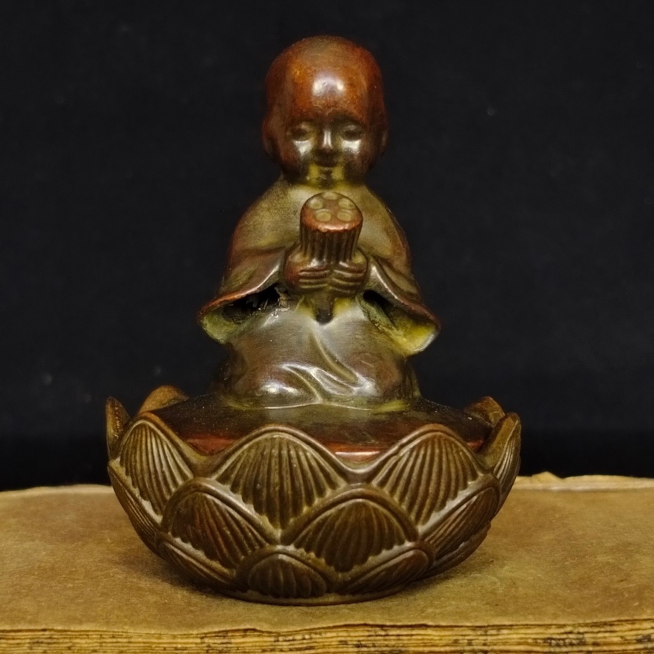 Antique Bronze Two Sleeve Light Wind Little Monk Aromatherapy Stove