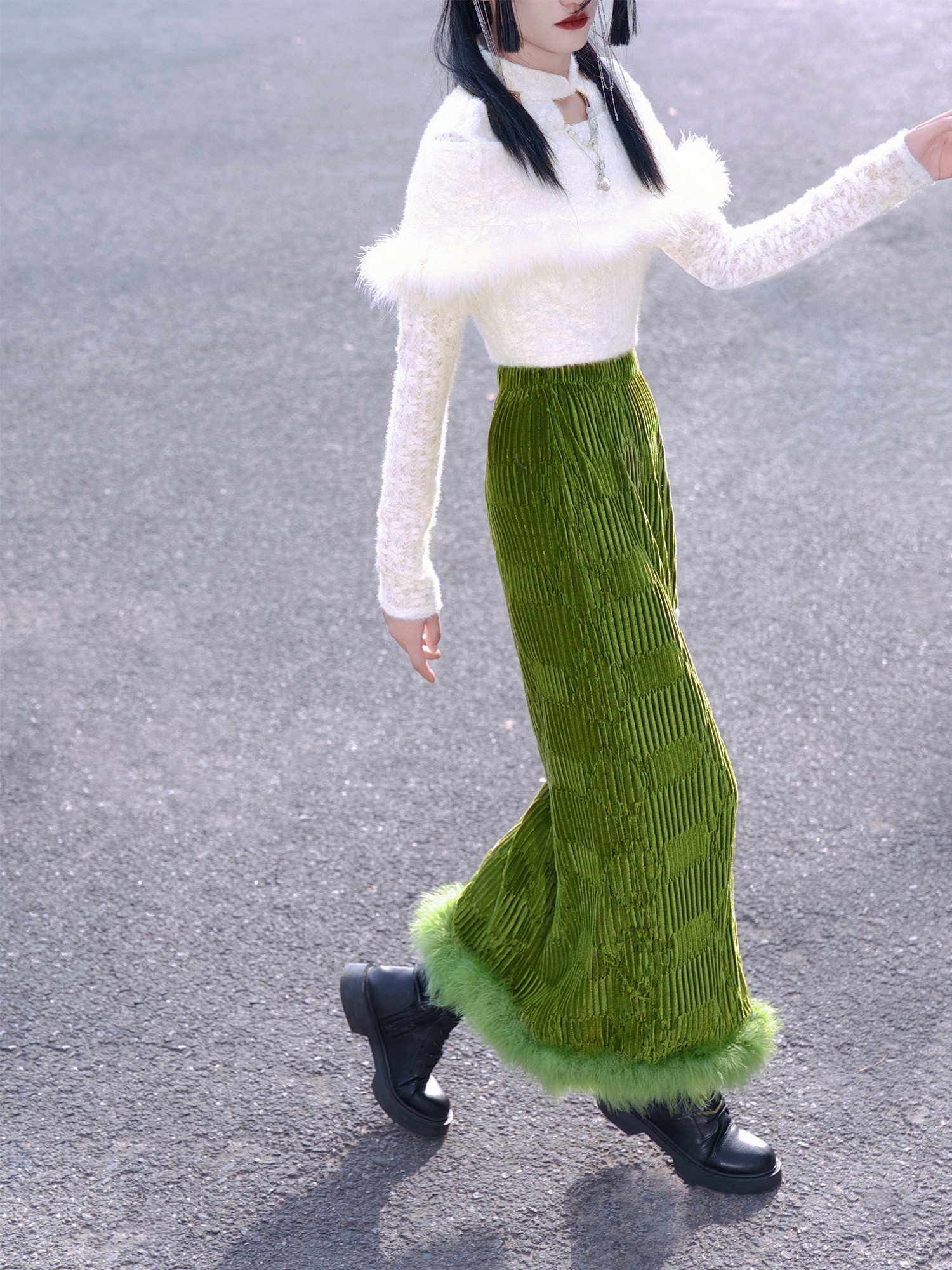 Front Slit Fur Denim Long Skirt
