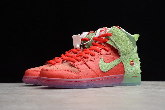 Nike SB Dunk High Strawberry Cough CW7093-600 - CCSHOES
