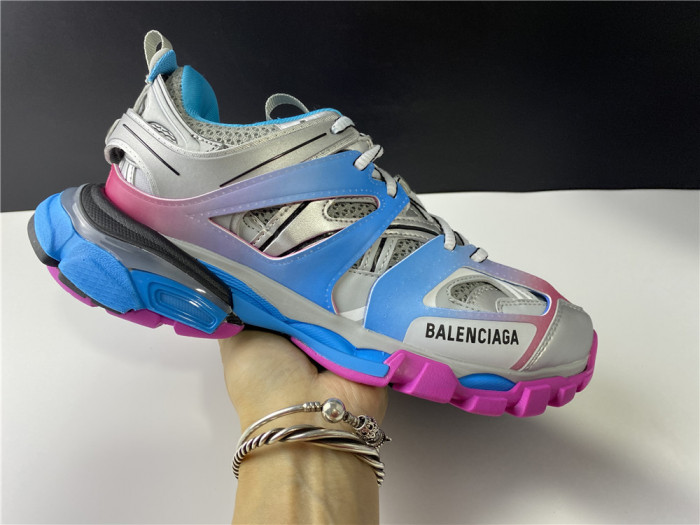 BLCG Track 3.0 542023 W1GC1 4051 - CCSHOES
