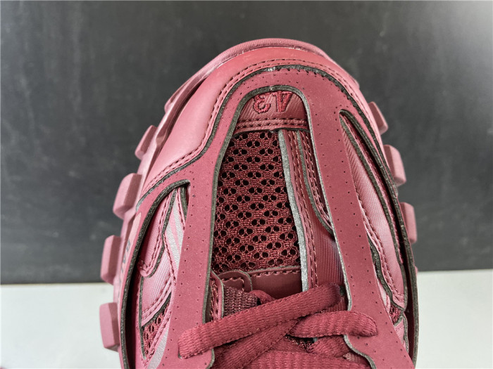 BLCG Track 3.0 542023 W2LA1 5504 - CCSHOES