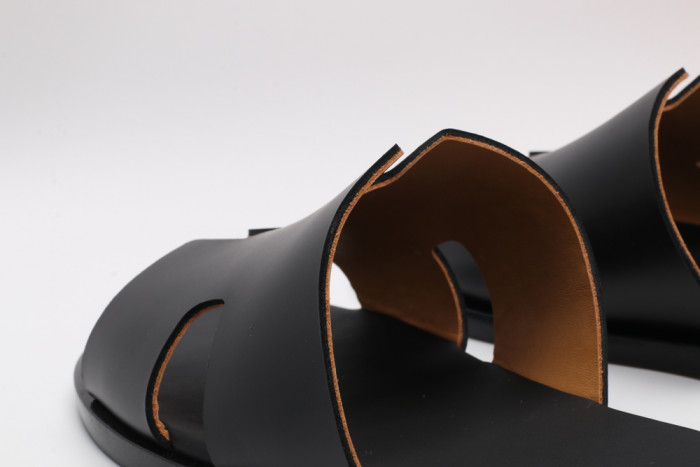 Herme Slippers - CCSHOES
