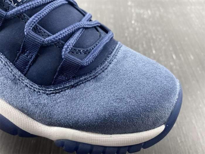 AIR JORDAN 11 VELVET WMNS “MIDNIGHT NAVY” AR0715-441 - CCSHOES