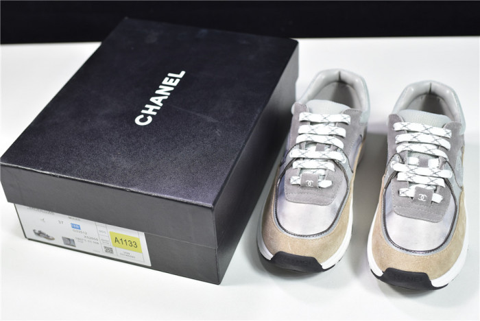 CHNE1 Leather Low Top Sneakers - CCSHOES