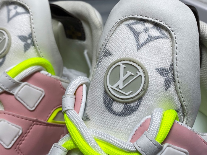 LV ARCHLIGHT SNRAKER ROSE CLAIR 51BCOLORE 1A65JQ - CCSHOES