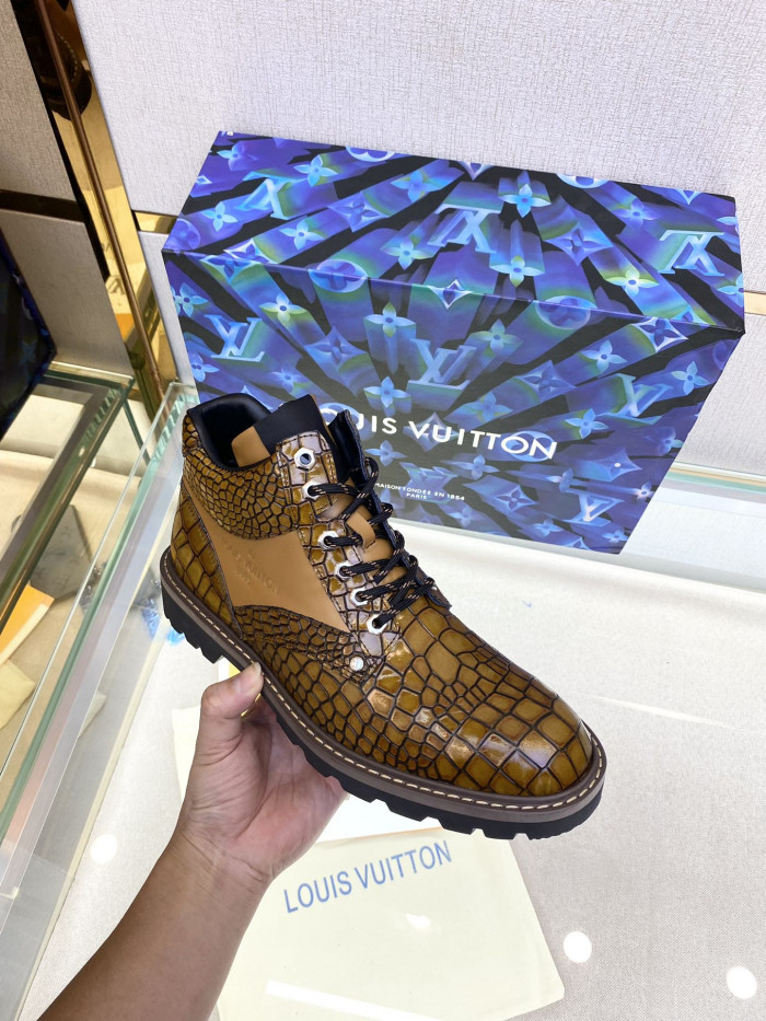 LOUS VUITON BOOTS - CCSHOES
