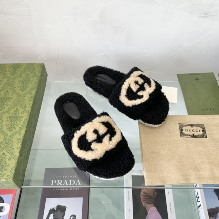 GUCC SLIPPER - CCSHOES
