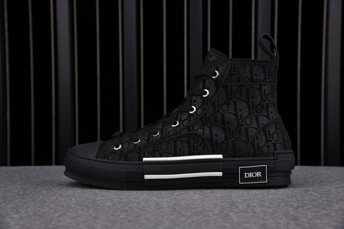 DR Homme Kaws - CCSHOES