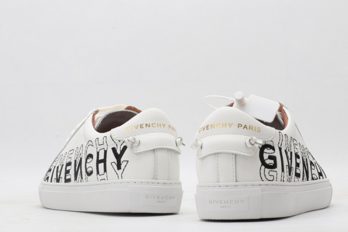 Givench LOW-TOP SNEAKER - CCSHOES