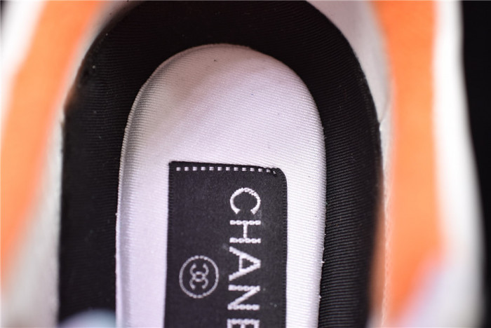 CHNE1 Leather Low Top Sneakers - CCSHOES