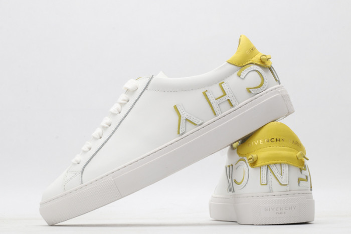 Givench LOW-TOP SNEAKER - CCSHOES