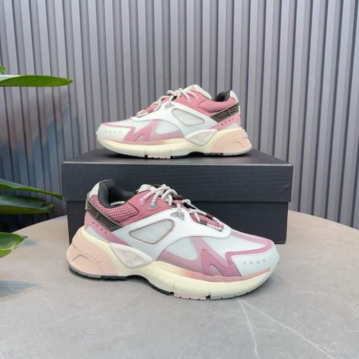 AR1M1 Low-Top Sneaker - CCSHOES