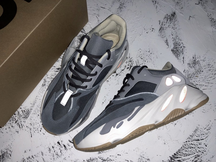 Adidas Yeezy Boost 700 v2 'Magnet' FV9922 - CCSHOES