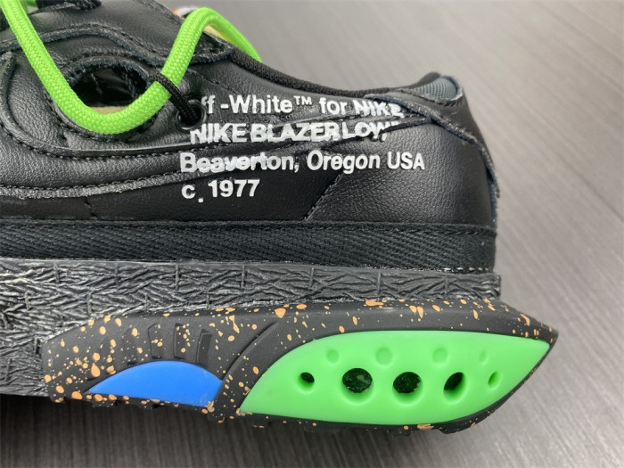 Off-White x Nike Blazer Low "Black / Green" DH7863-001 - CCSHOES