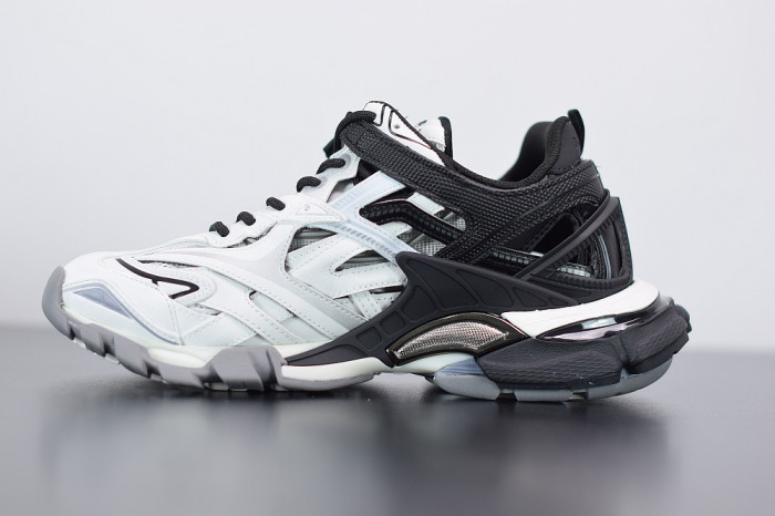 BLCG Track 2 570391 W2GN3 1090 - CCSHOES
