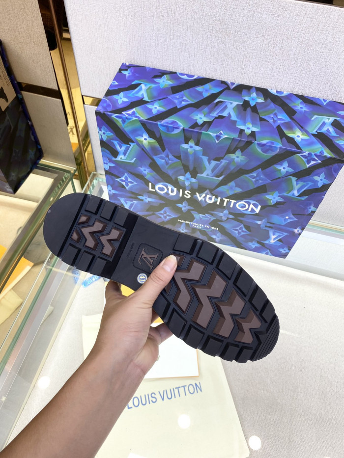 LOUS VUITON BOOTS - CCSHOES