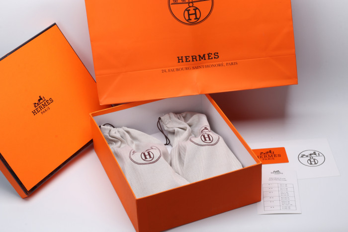 Herme Slippers - CCSHOES