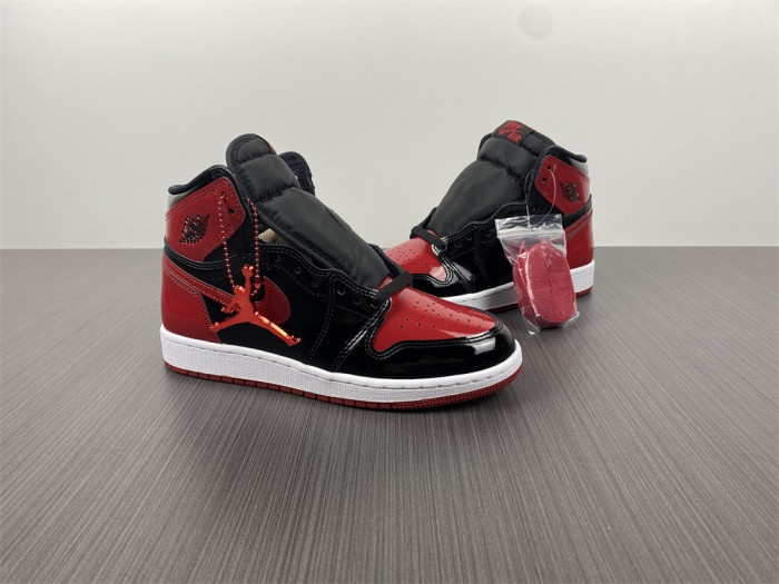 Air Jordan 1 High OG “Bred Patent” 555088-063 - CCSHOES