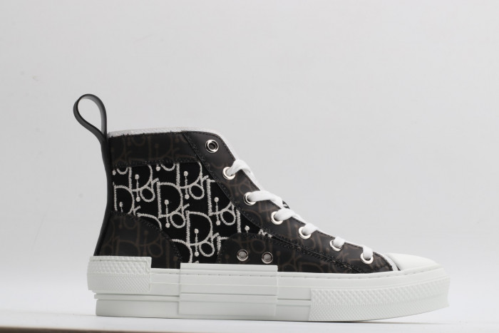DR B23 Sneakers - CCSHOES