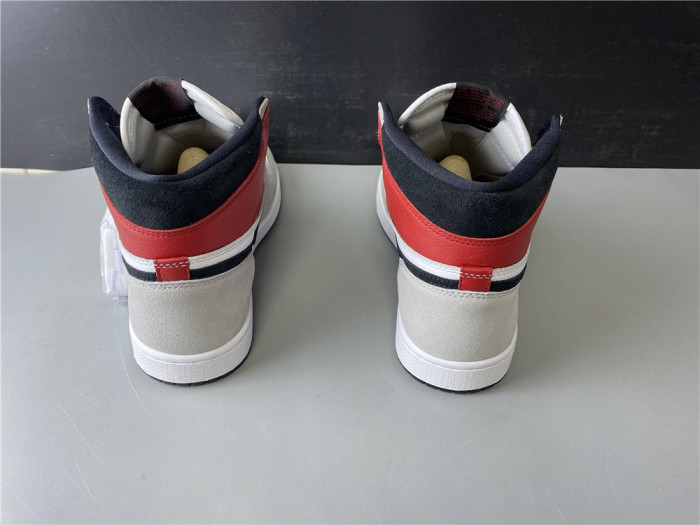 Air Jordan 1 High OG “Light Smoke Grey” 555088-126 - CCSHOES