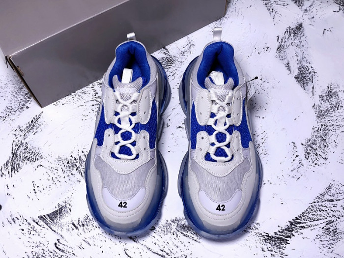 BLCG Triple S White Blue 541624 W09ON 9169 - CCSHOES