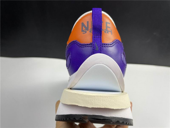 Nike Vaporwaffle sacai Dark Iris DD1875-500 - CCSHOES