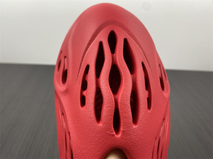 Adidas Yeezy Foam Red CW3355 - CCSHOES