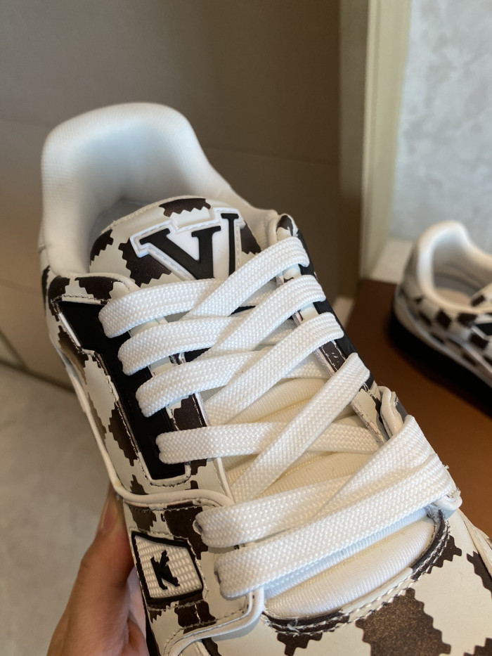 Loui Vuitto TRAINER SNEAKER - CCSHOES