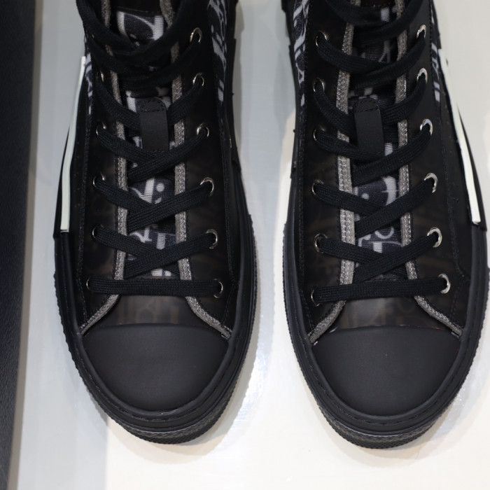 DR B23 Sneakers - CCSHOES